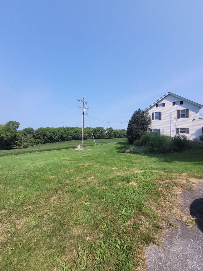 Building Photo - Country Views In Berks County-one pet allowed