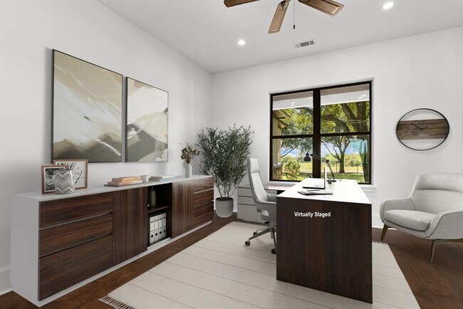 Building Photo - 1124 County Rd 301