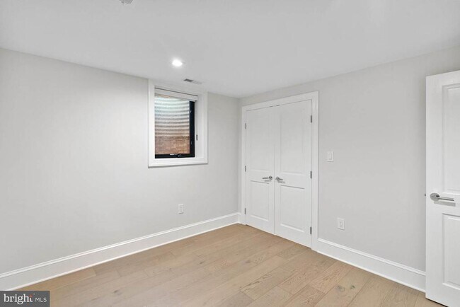 Building Photo - 4628 Blagden Terrace NW