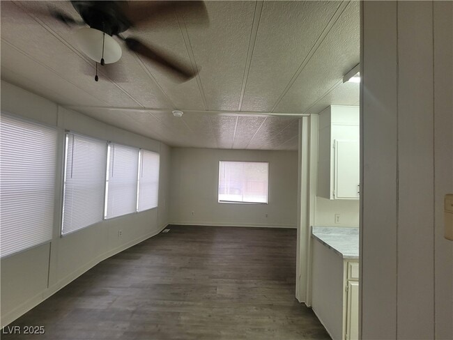 Building Photo - 367 MacFarland Ave