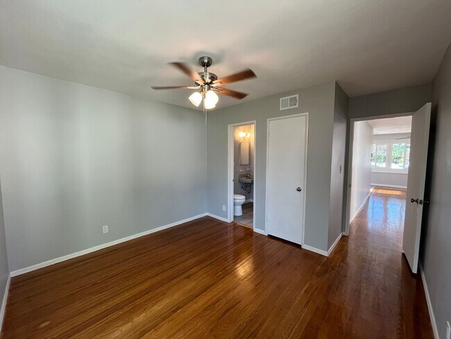 Building Photo - Upgraded 3+2 in Canoga Park w/central HVAC, wood floors + appliances!