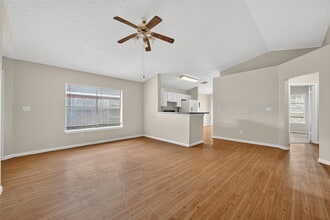 Building Photo - 15715 Ridgegate Rd