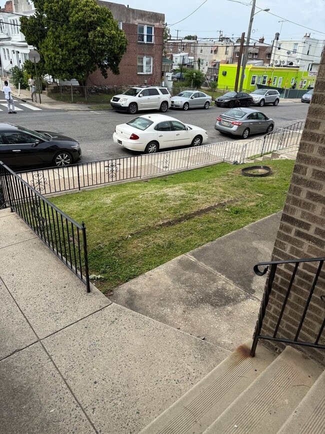 Building Photo - Wonderful Southwest Philadelphia Townhome