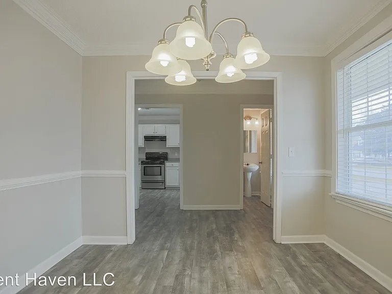 Building Photo - 115 Turning Leaf Dr