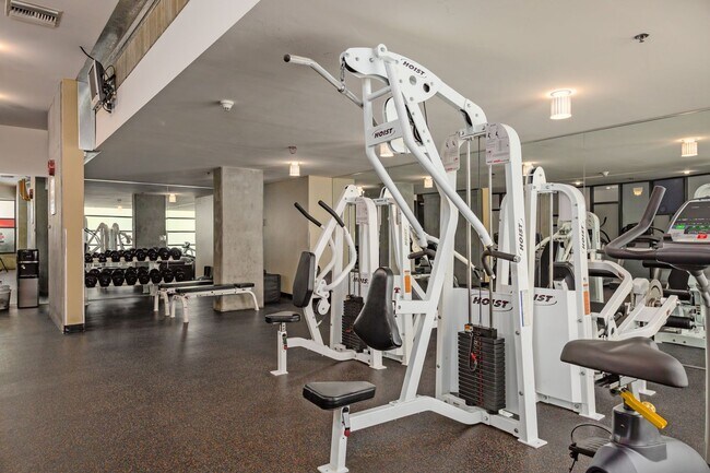 Building Photo - Expansive East Village 1 Bedroom at M2I! 2...