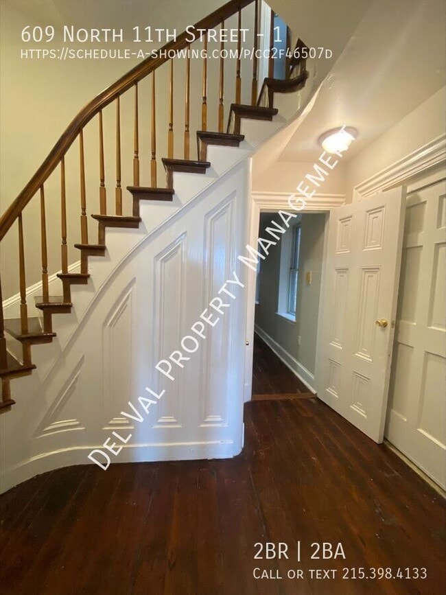 Building Photo - 609 N 11th St