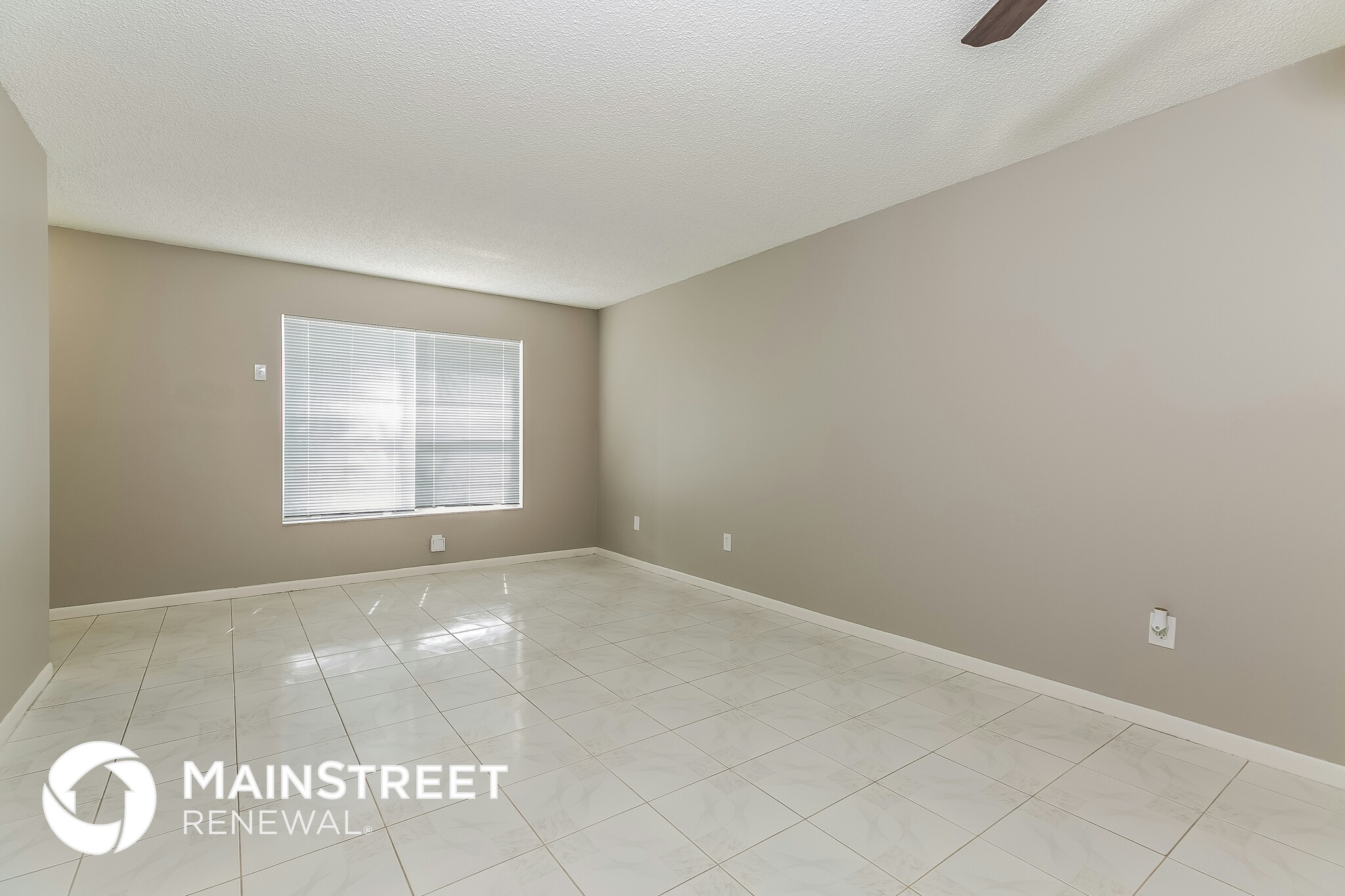 Building Photo - 5940 S Rue Rd