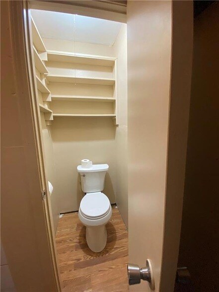 Building Photo - 4825 Jasper St