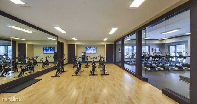 Building Photo - 1052 NW 87th Ave