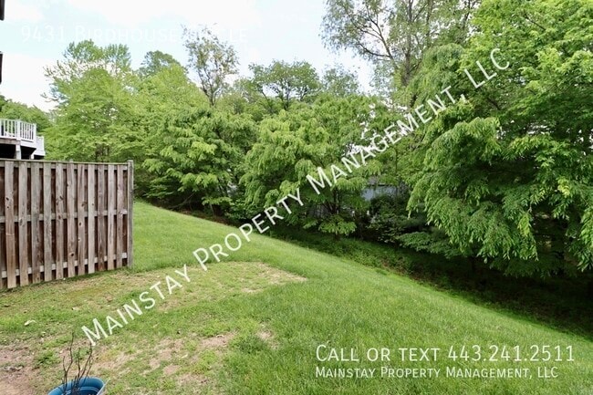 Building Photo - 9431 Birdhouse Cir