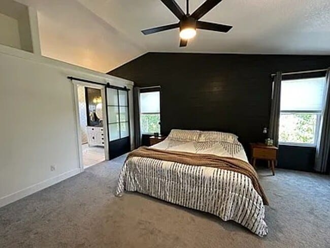 Building Photo - 15692 Paiute Cir