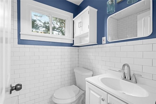Building Photo - 2262 Ajax Dr NW