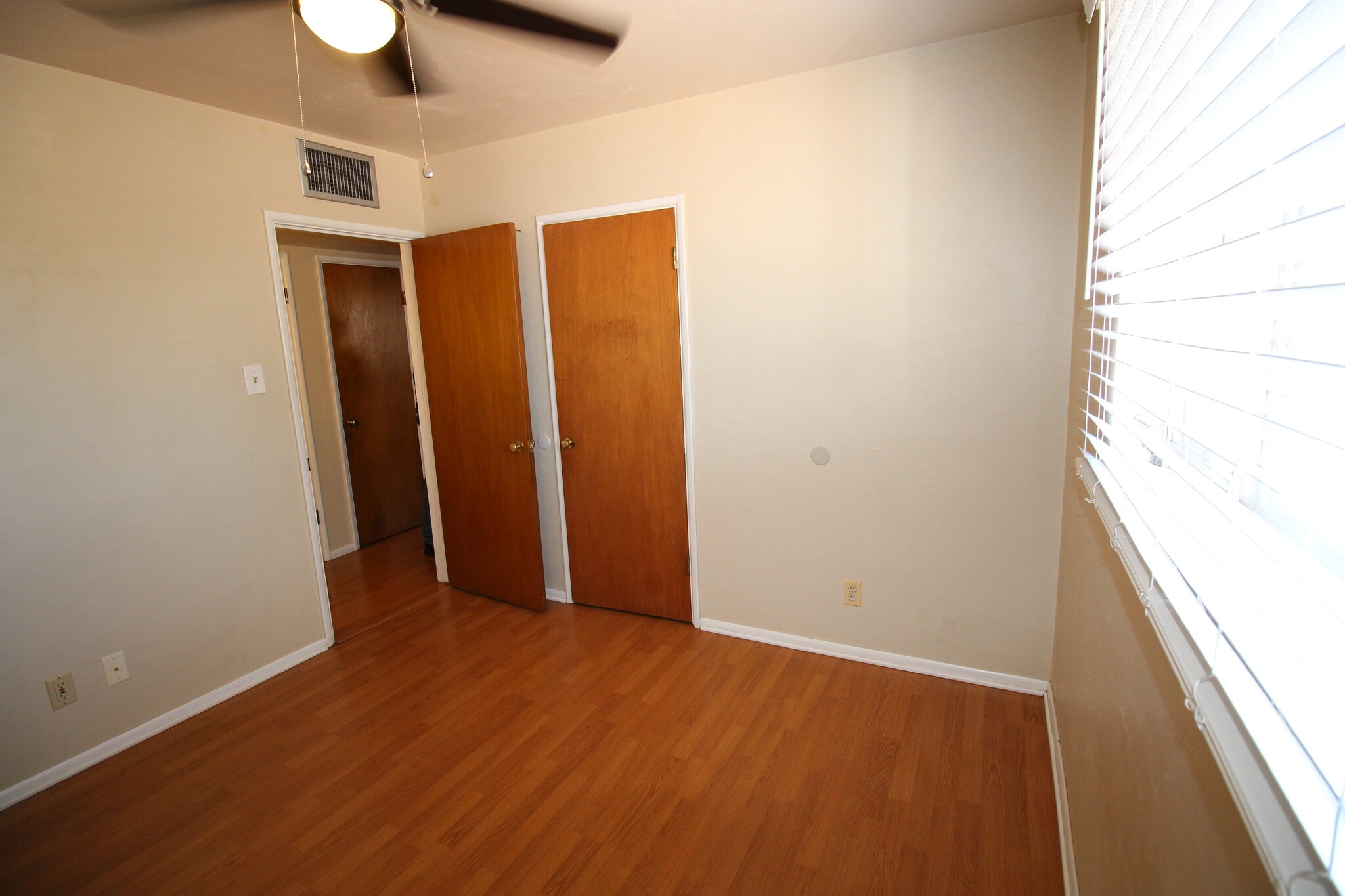 Bedroom 1 - 1023 W 18th St