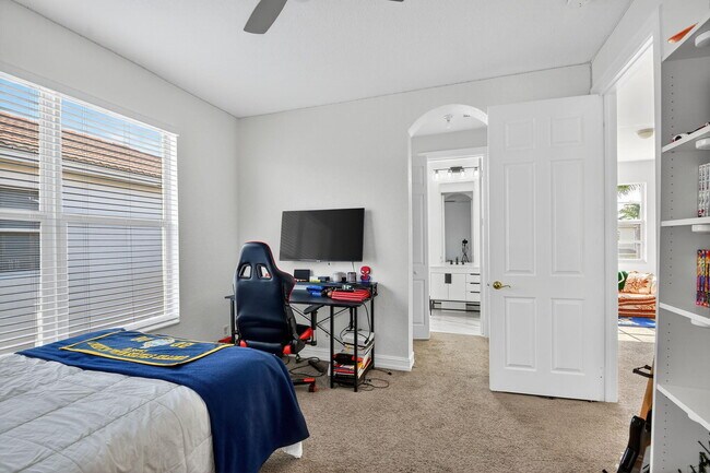 Building Photo - 8797 Cobblestone Point Cir