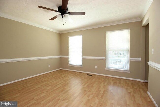 Building Photo - 66 Larkwood Ct