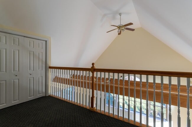 Building Photo - 4 Pheasant Ct