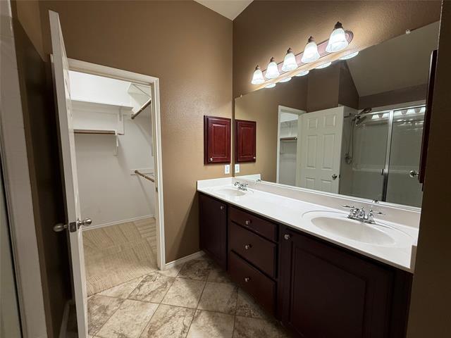 Building Photo - 816 Lake Grove Dr