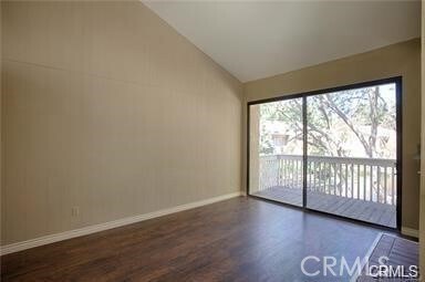 Building Photo - 94 Lakepines