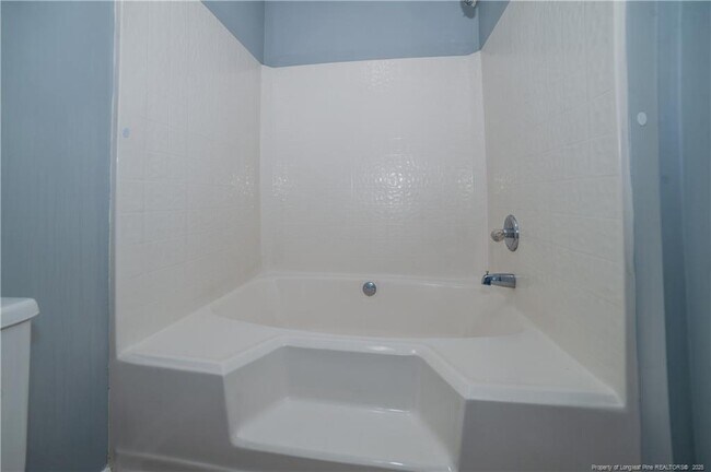 Building Photo - 1021 Wood Creek Dr