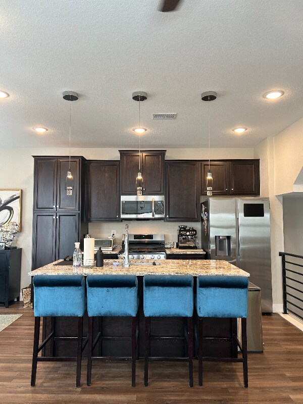 Building Photo - 2010 S Holly St