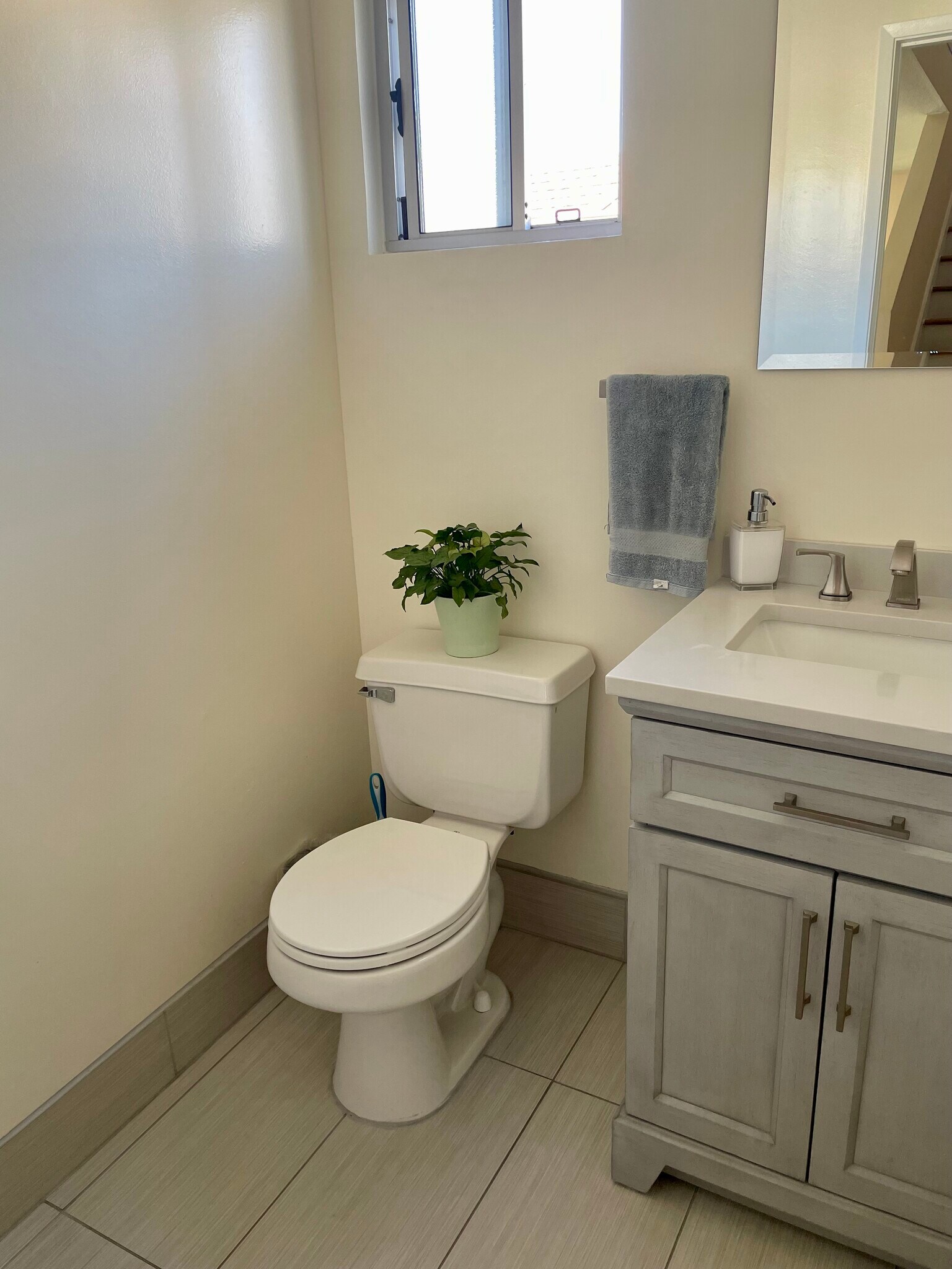 Bathroom 1 - 2742 Meadow Lark Dr