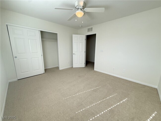 Building Photo - 7769 Britton Rose Dr