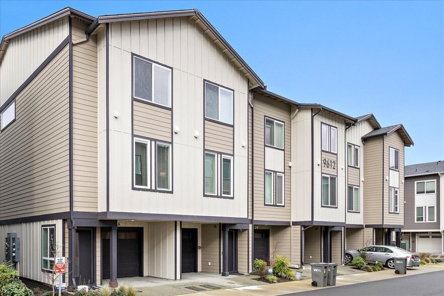 Building Photo - 9612 19th Ave SE