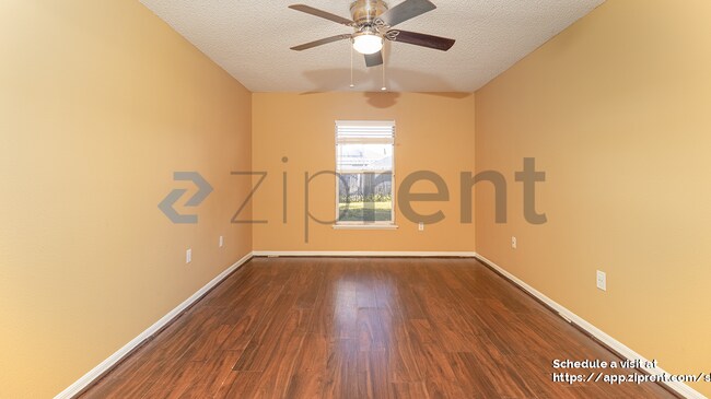 Building Photo - 16838 Cornerwood Dr