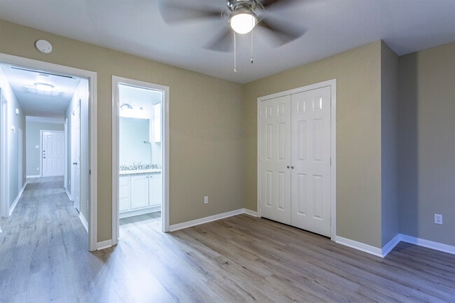 Master suite - 1627 Rock Hollow Loop