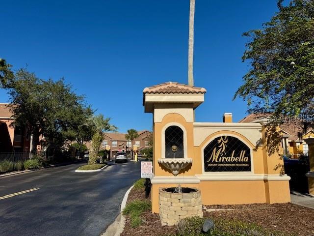 Building Photo - 8842 Villa View Cir