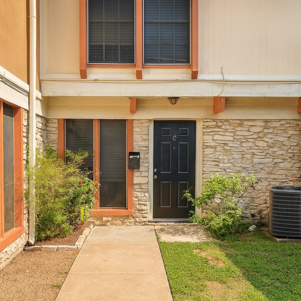 Building Photo - 7206 Creekside Dr