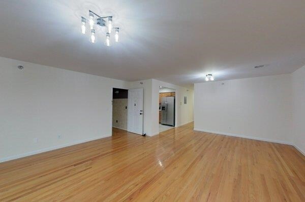 Building Photo - 75 Jabez St