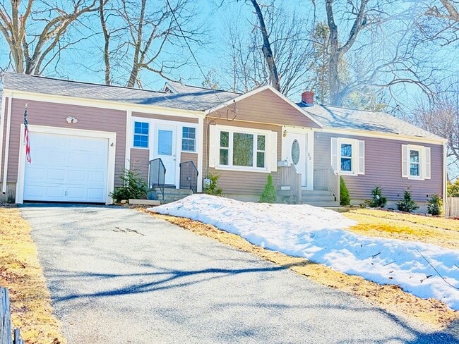 Building Photo - 53 Gale Rd