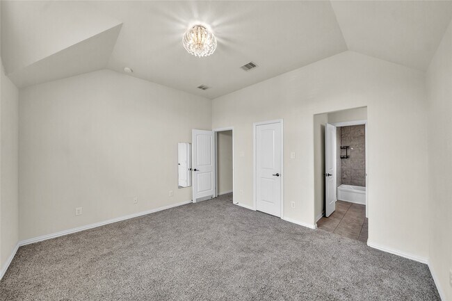 Building Photo - 14715 Golden Hawk Trial