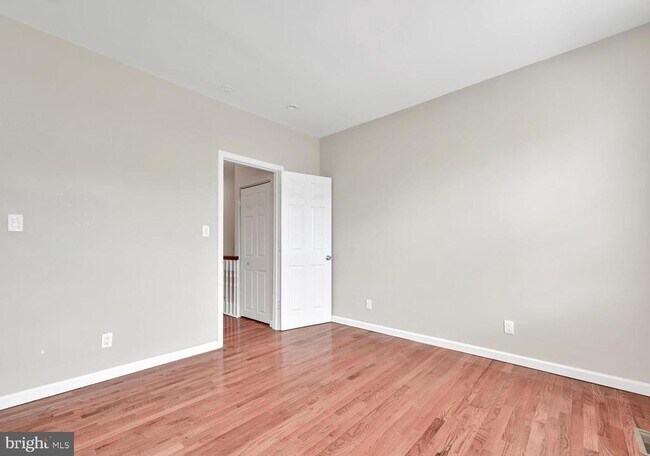 Building Photo - 1318 S Reese St
