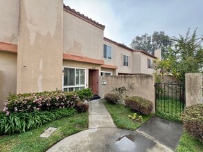 Building Photo - 3462 Del Amo Blvd