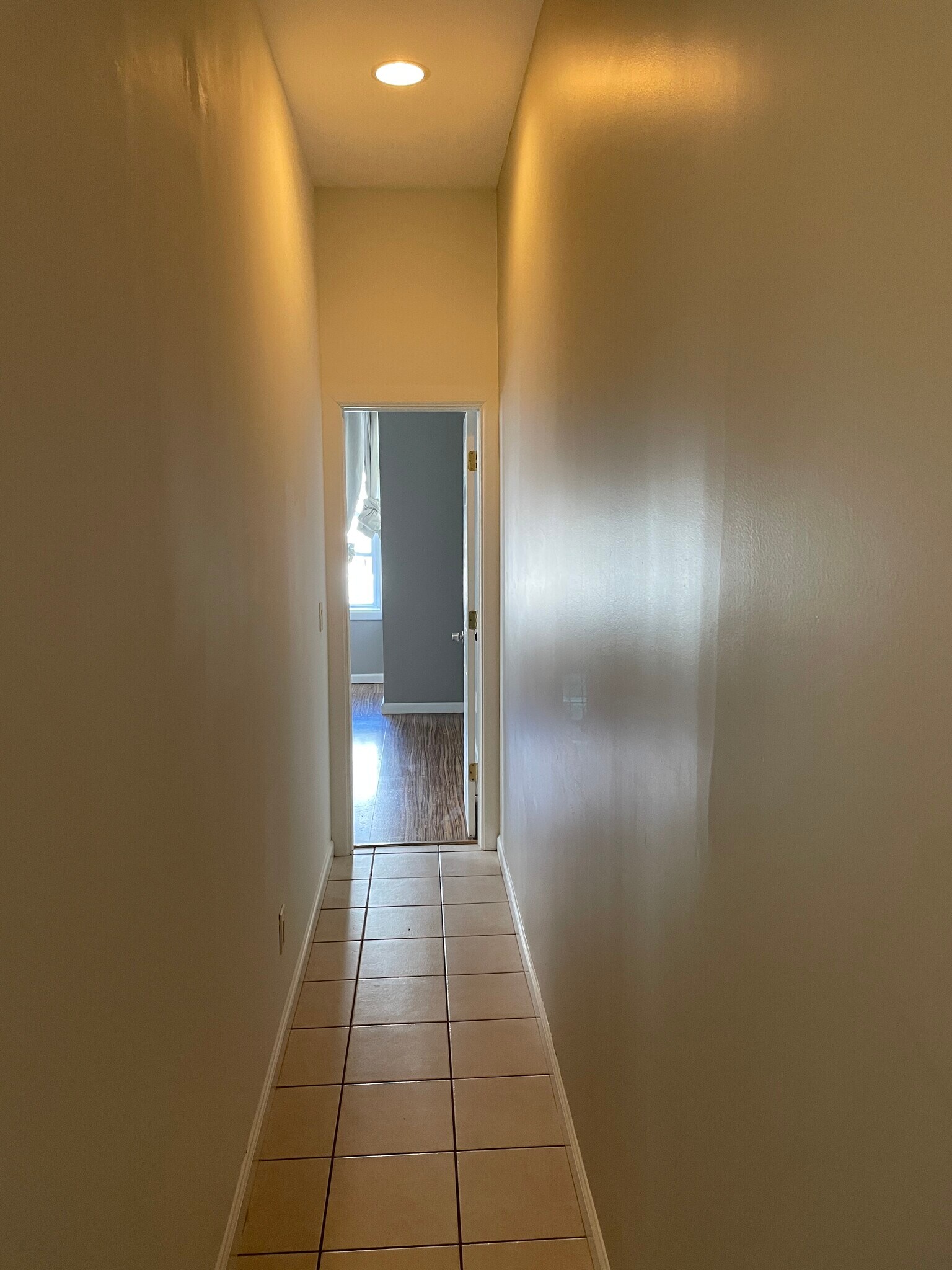 hallway - 2013 N College Ave