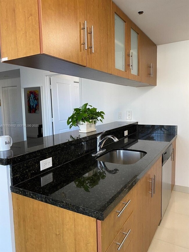 Building Photo - 601 NE 23rd St