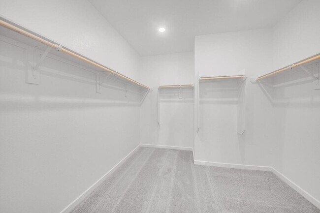 Building Photo - 9730 Westminster Mnr Dr