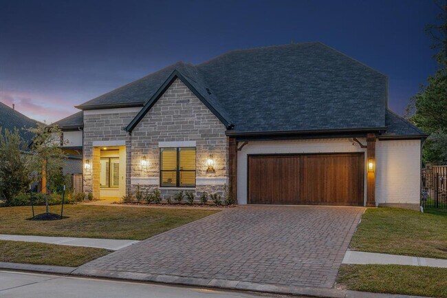 Building Photo - 1006 Oak Summit Ln