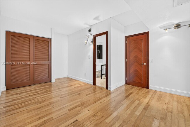 Building Photo - 19380 Collins Ave