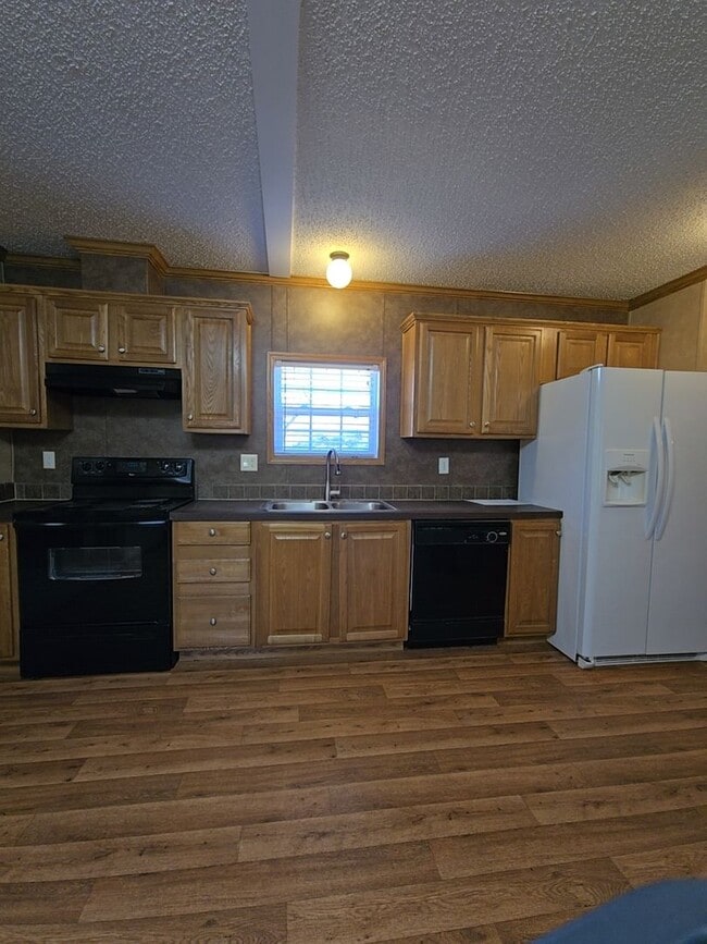 Building Photo - Home for Rent in Hot Springs