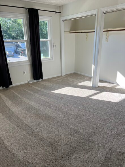 Building Photo - 1459 Westview Dr