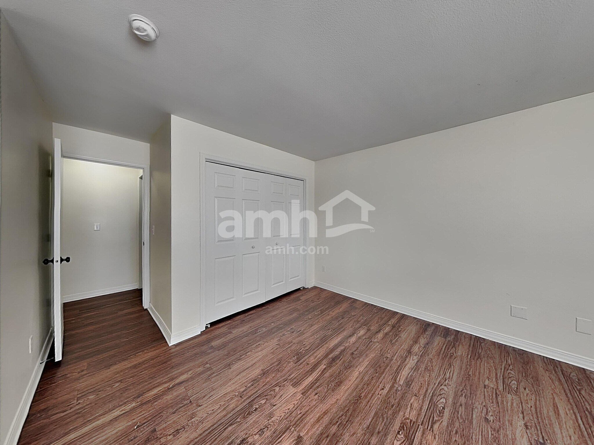 Building Photo - 793 E 2000 S