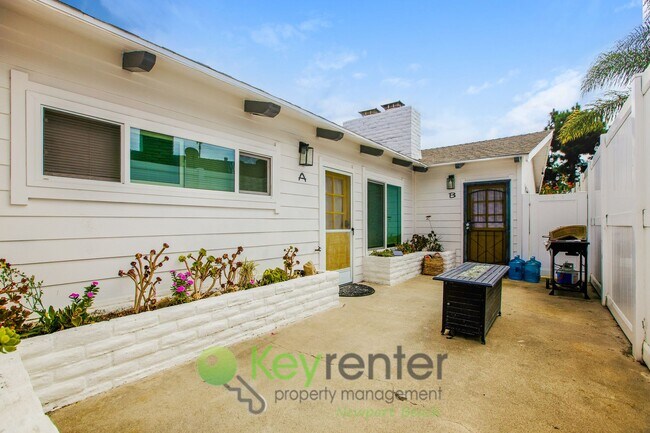 Building Photo - Bright & Beachy One-Bedroom Condo in San C...
