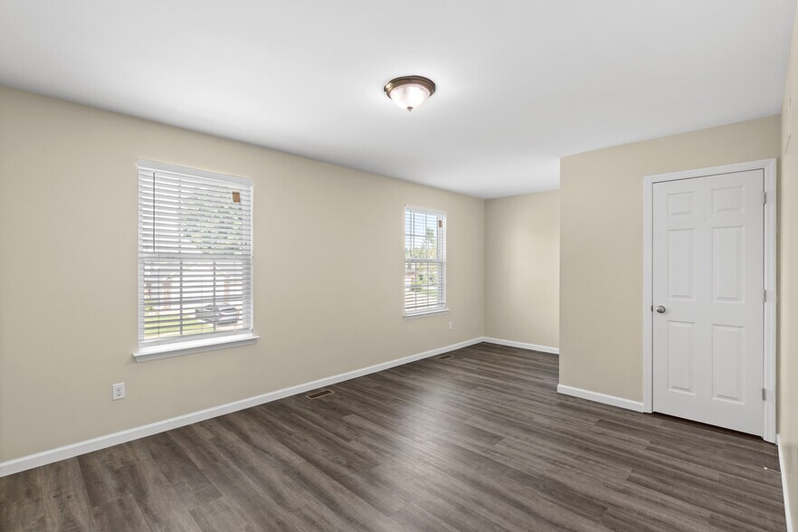 Building Photo - 1304 Mason Grove Dr