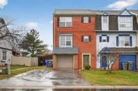 Building Photo - 1022 Old Forge Rd