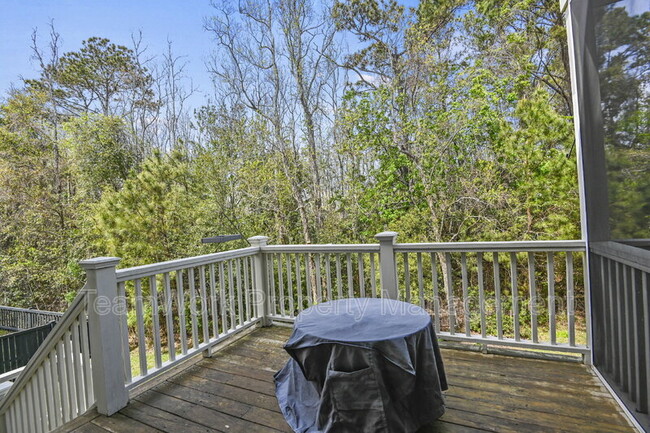 Building Photo - 1485 Menhaden Ln
