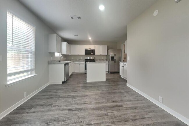 Building Photo - 17435 Ivy Stream Dr