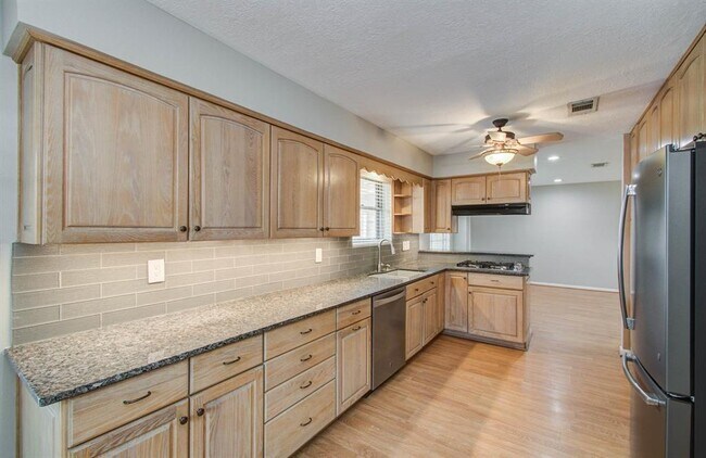 Building Photo - 5710 Verdome Ln
